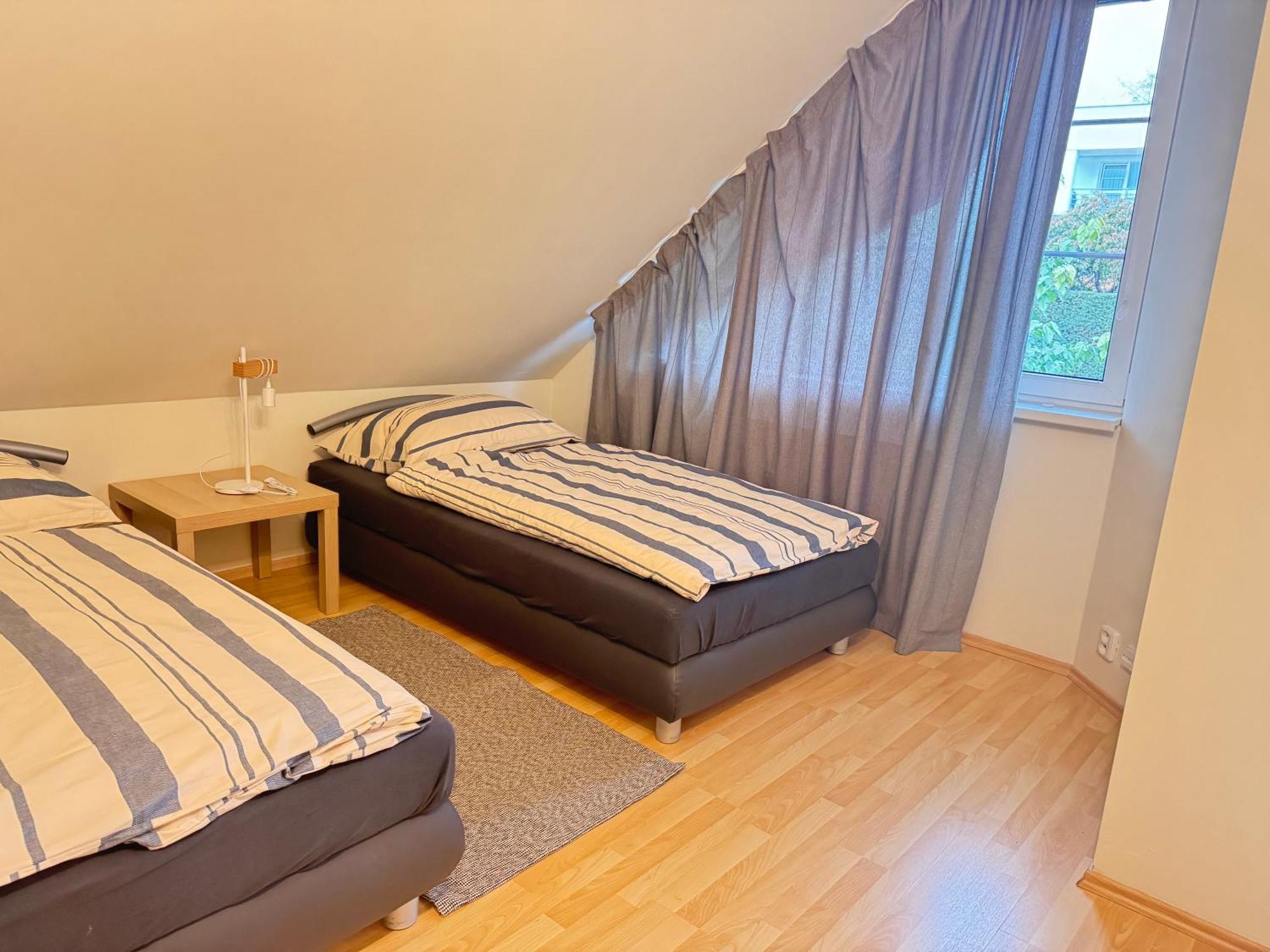 Diamondvilla, 4 Bedroom Apartment, Garden & Apartmán *