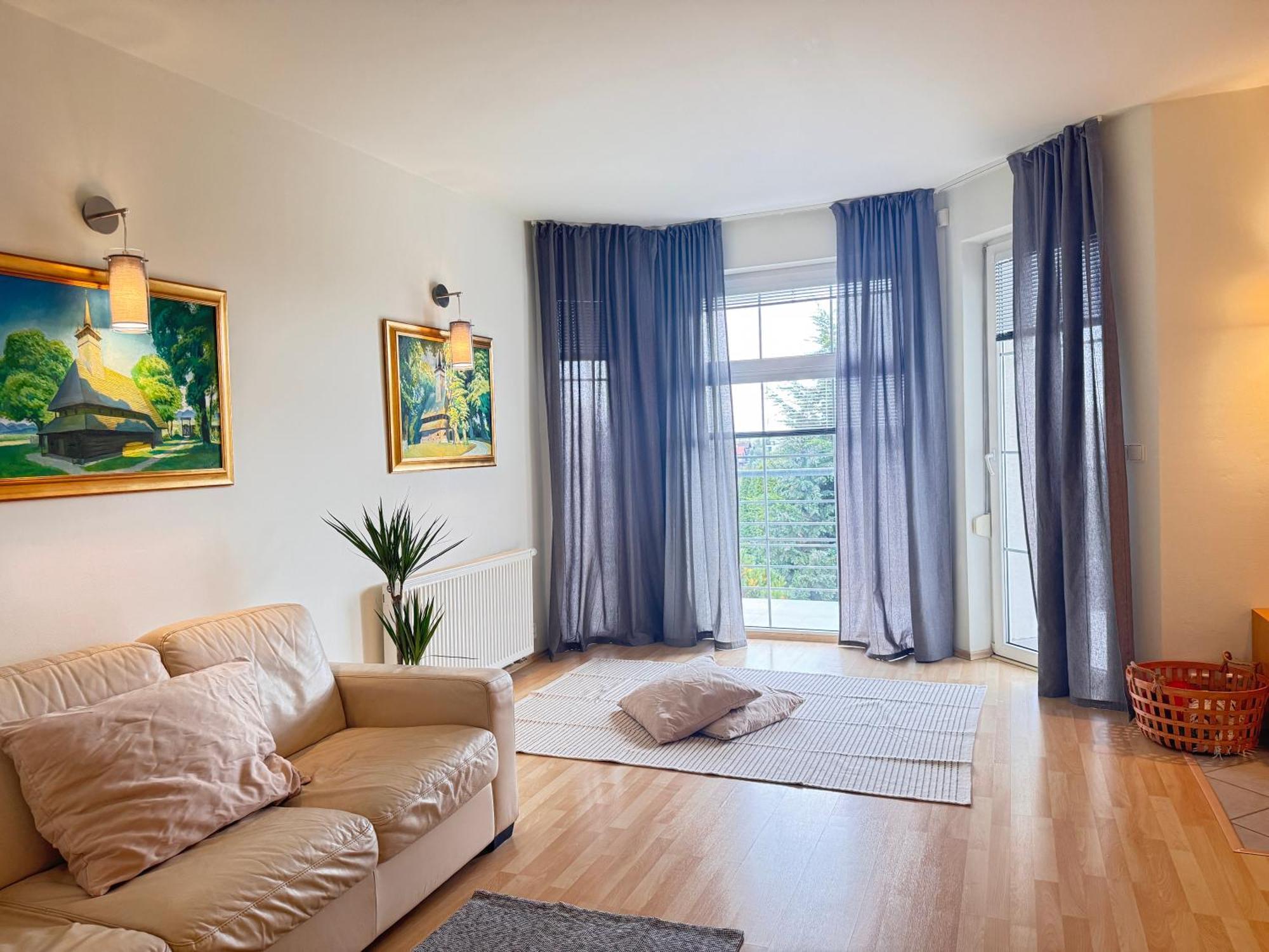 Diamondvilla, 4 Bedroom Apartment, Garden & Apartmán Praha