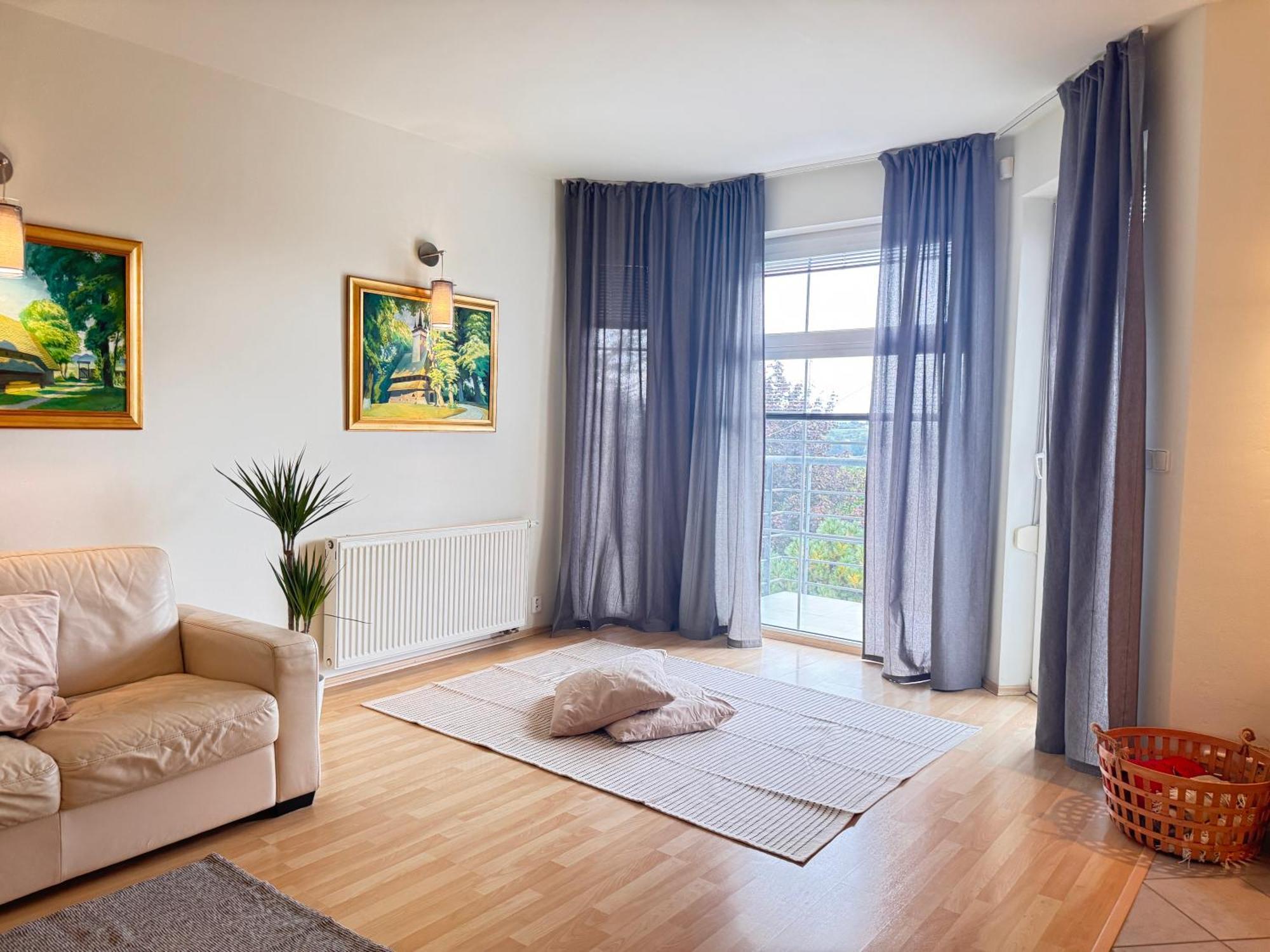 Apartmán Diamondvilla, 4 Bedroom Apartment, Garden &