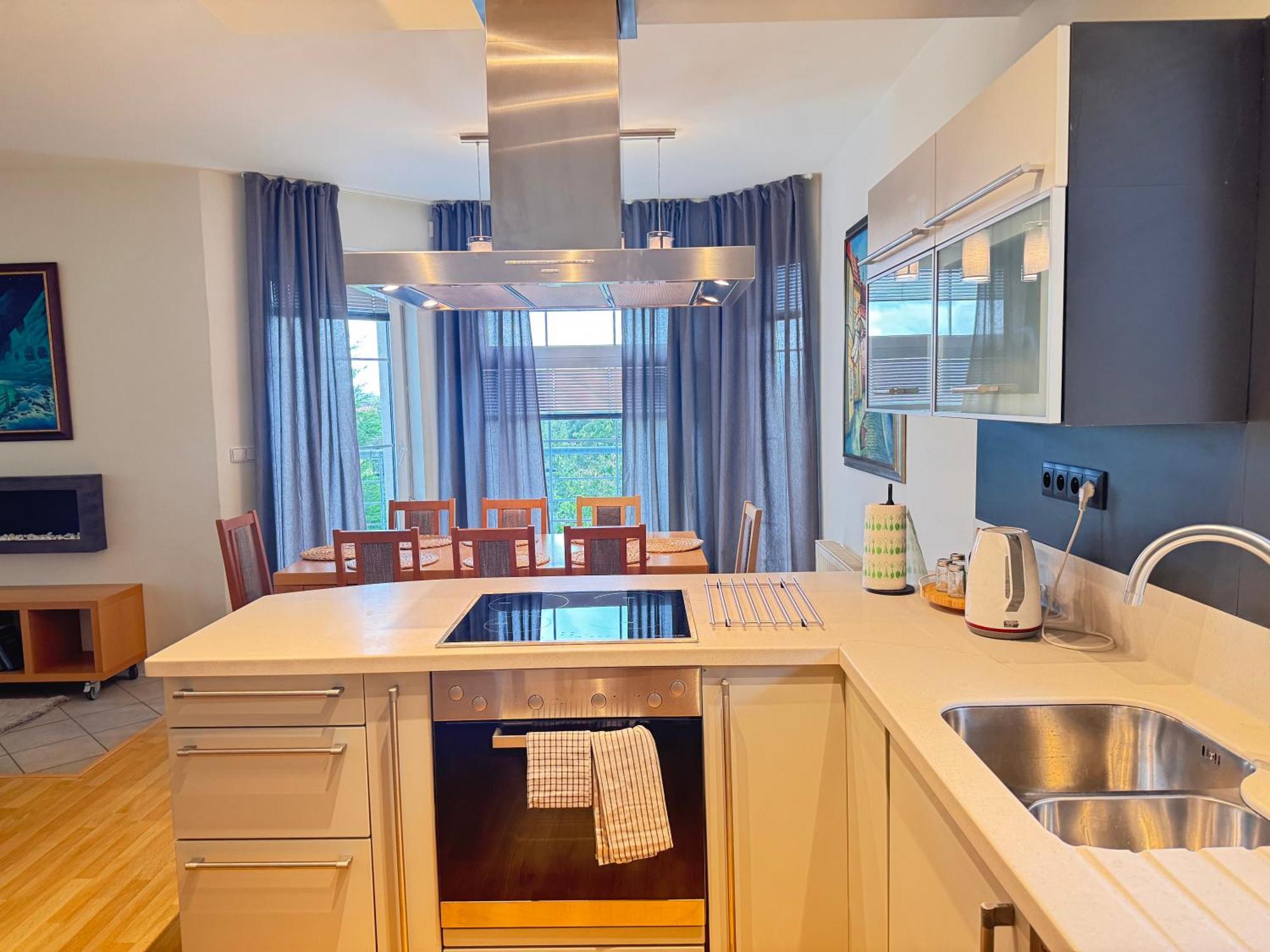 Diamondvilla, 4 Bedroom Apartment, Garden & Apartmán Praha