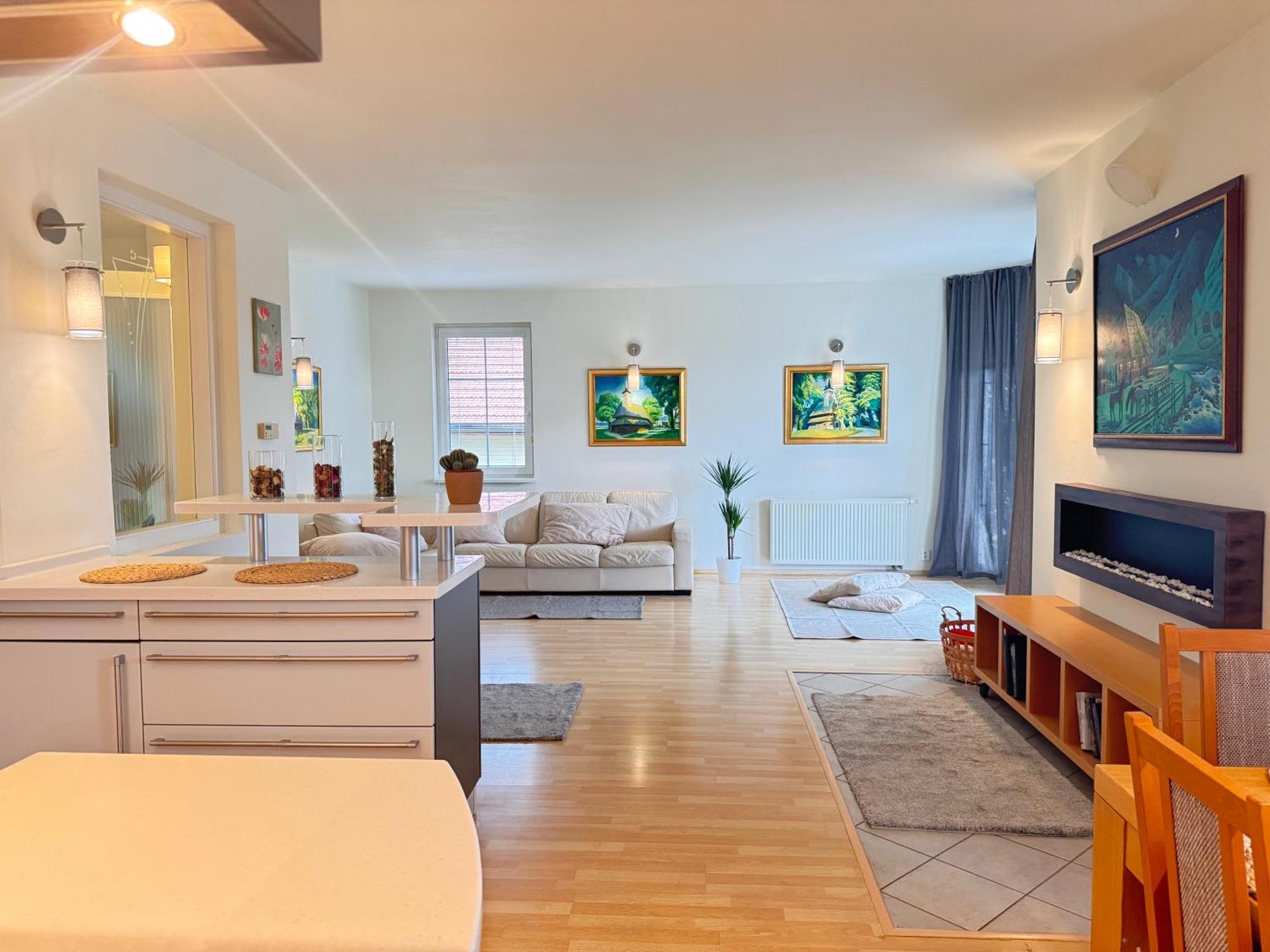 Diamondvilla, 4 Bedroom Apartment, Garden & * Praha