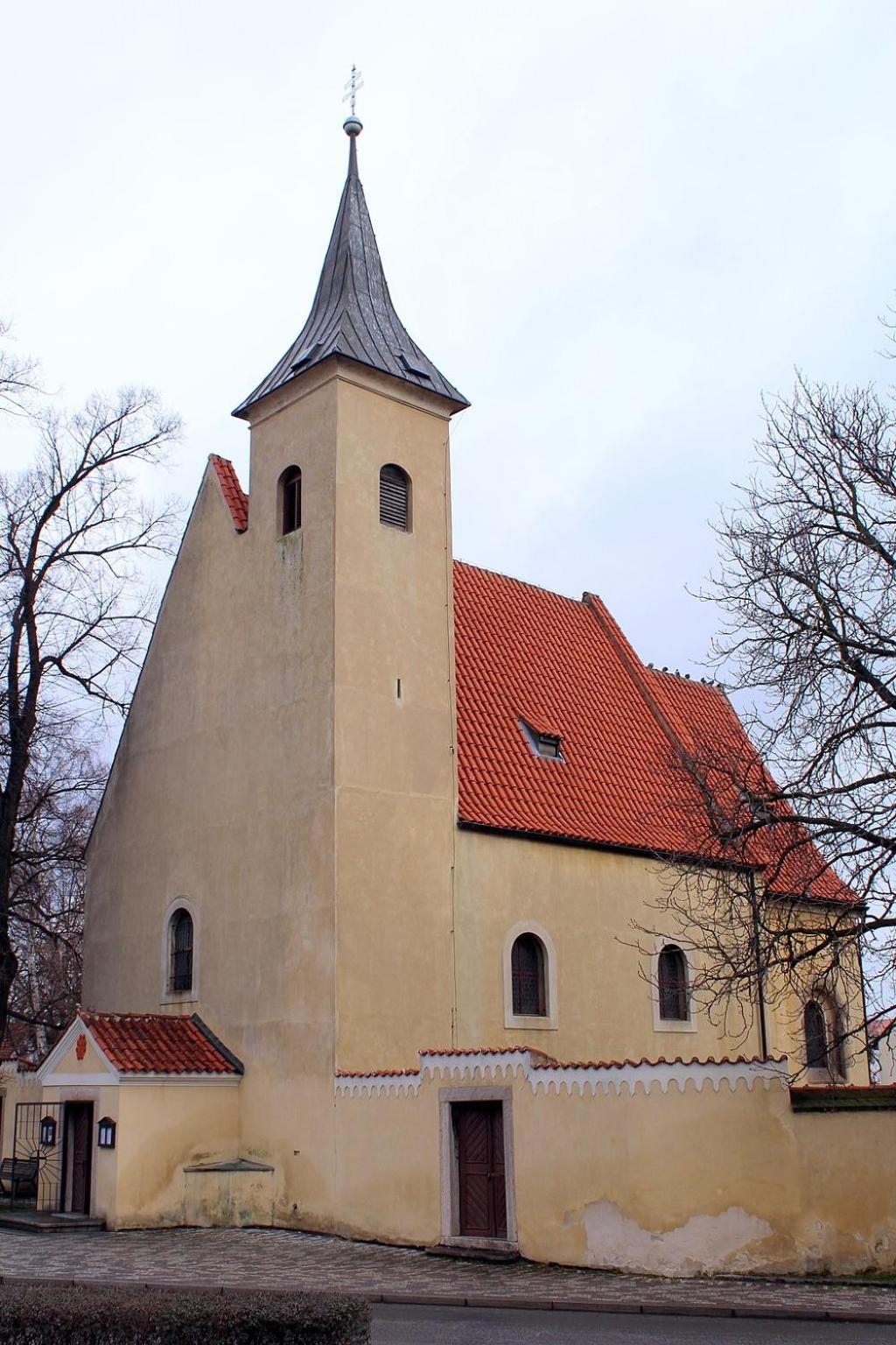 Diamondvilla, 4 Bedroom Apartment, Garden & Praha